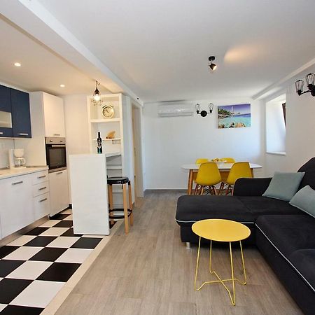 Apartman Ivana 스프리트스카 외부 사진