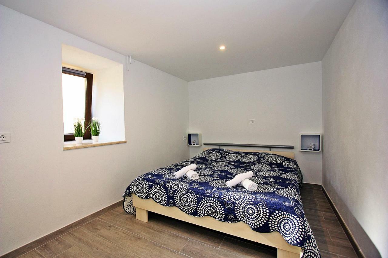 Apartman Ivana 스프리트스카 외부 사진